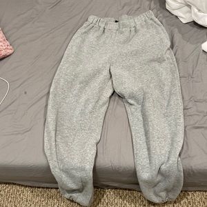 grey sweats size 4 in women